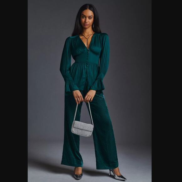 NWT Anthropologie Tunic Deep-V Green- Small - Picture 2 of 6